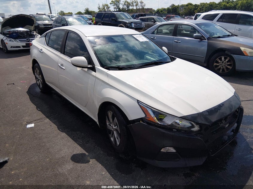 Photo of the 2019 NISSAN ALTIMA 2.5 S