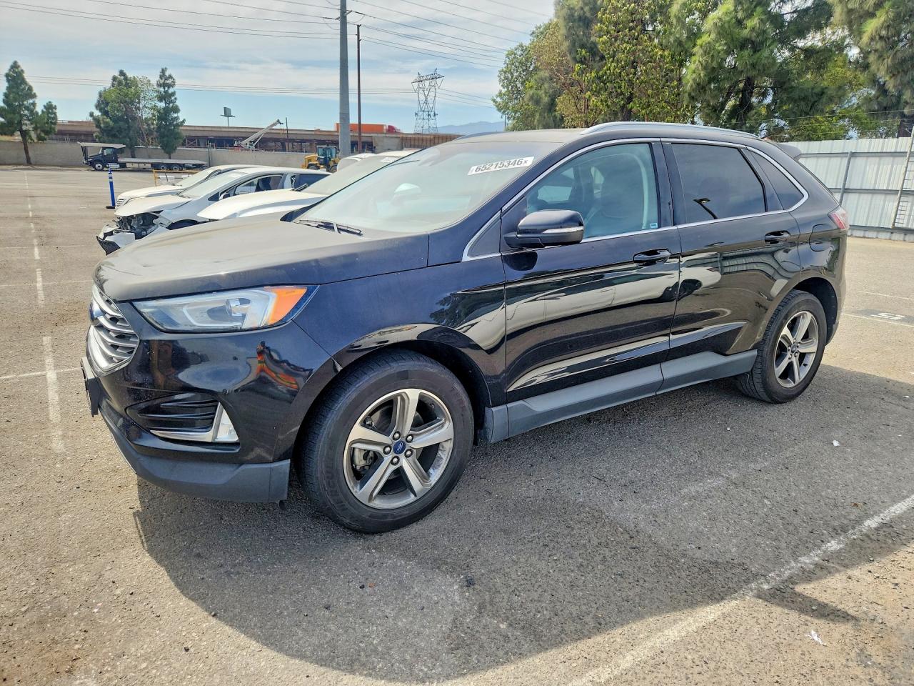 Photo of the 2020 FORD EDGE SEL