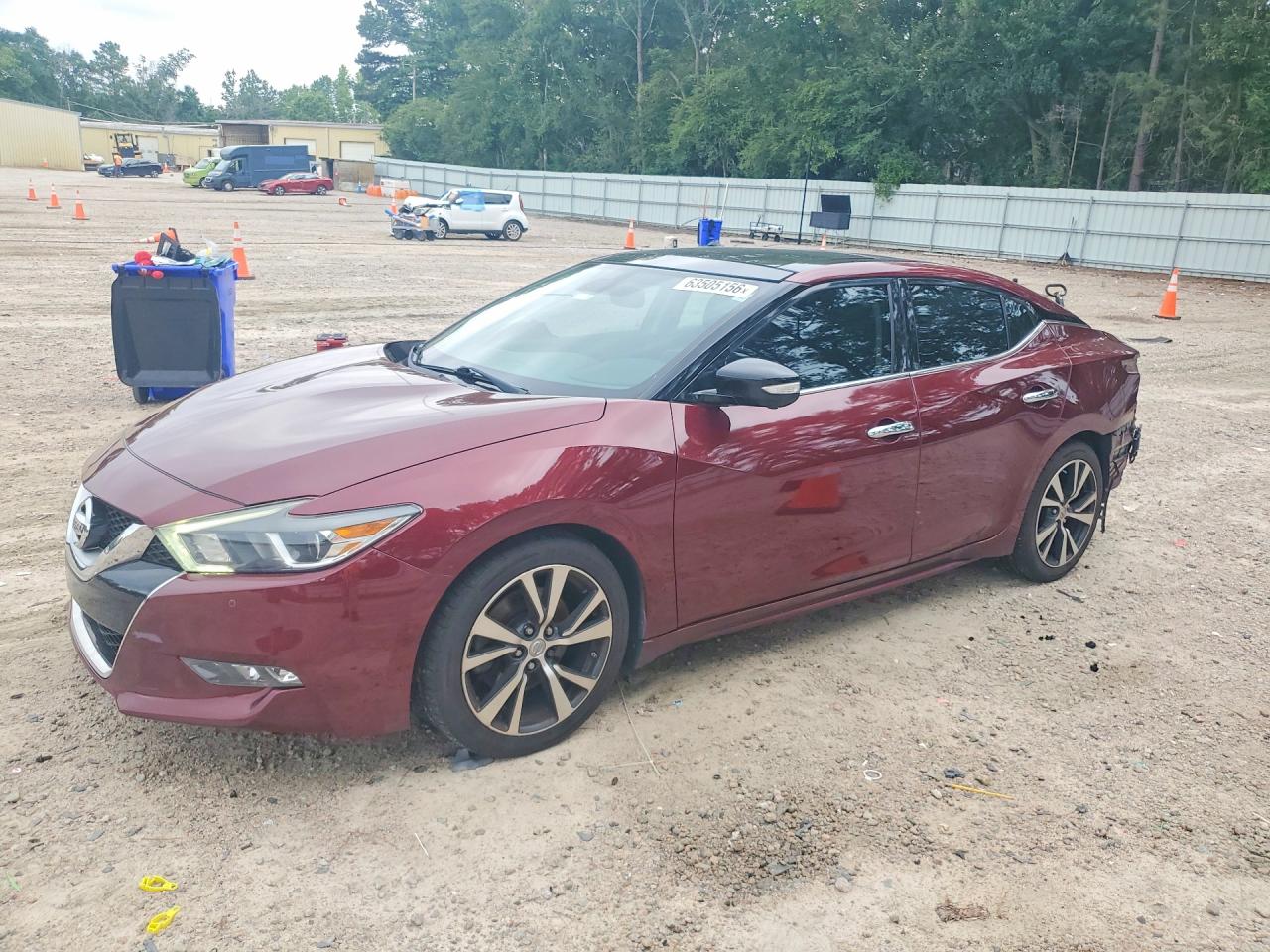 Photo of the 2017 NISSAN MAXIMA PLATINUM