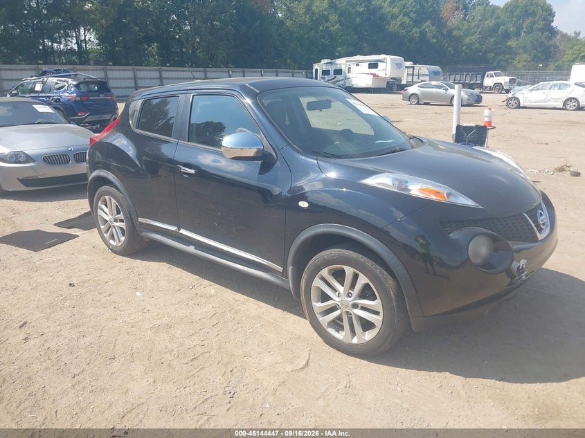 Photo of the 2013 NISSAN JUKE SL