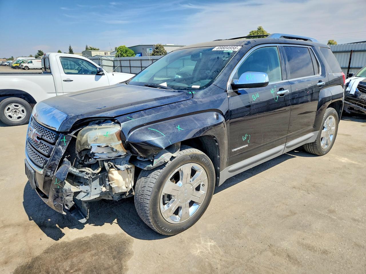Photo of the 2011 GMC TERRAIN SLT