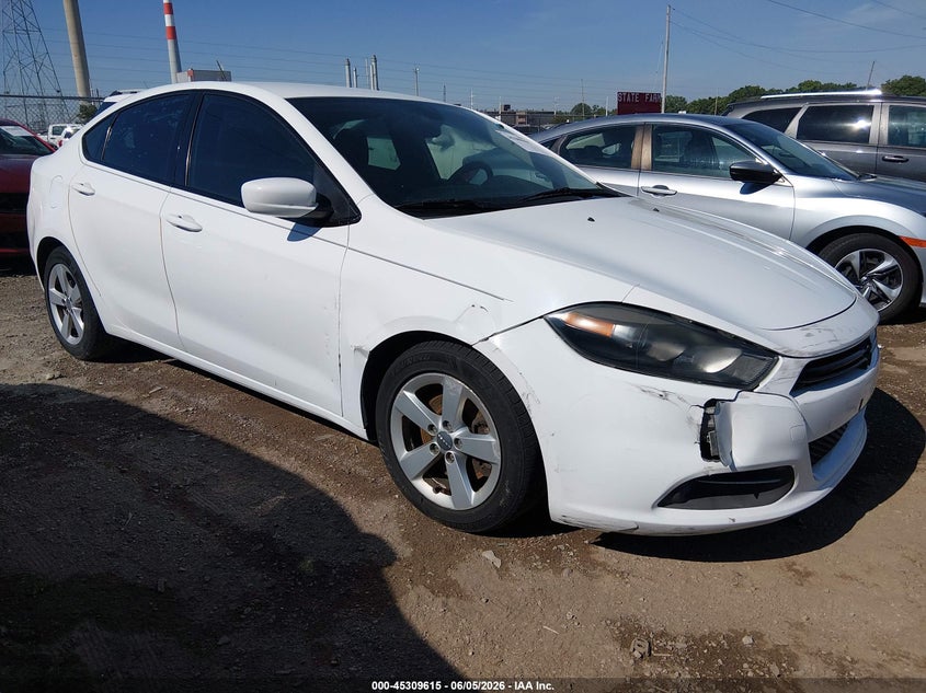 Photo of the 2015 DODGE DART SXT