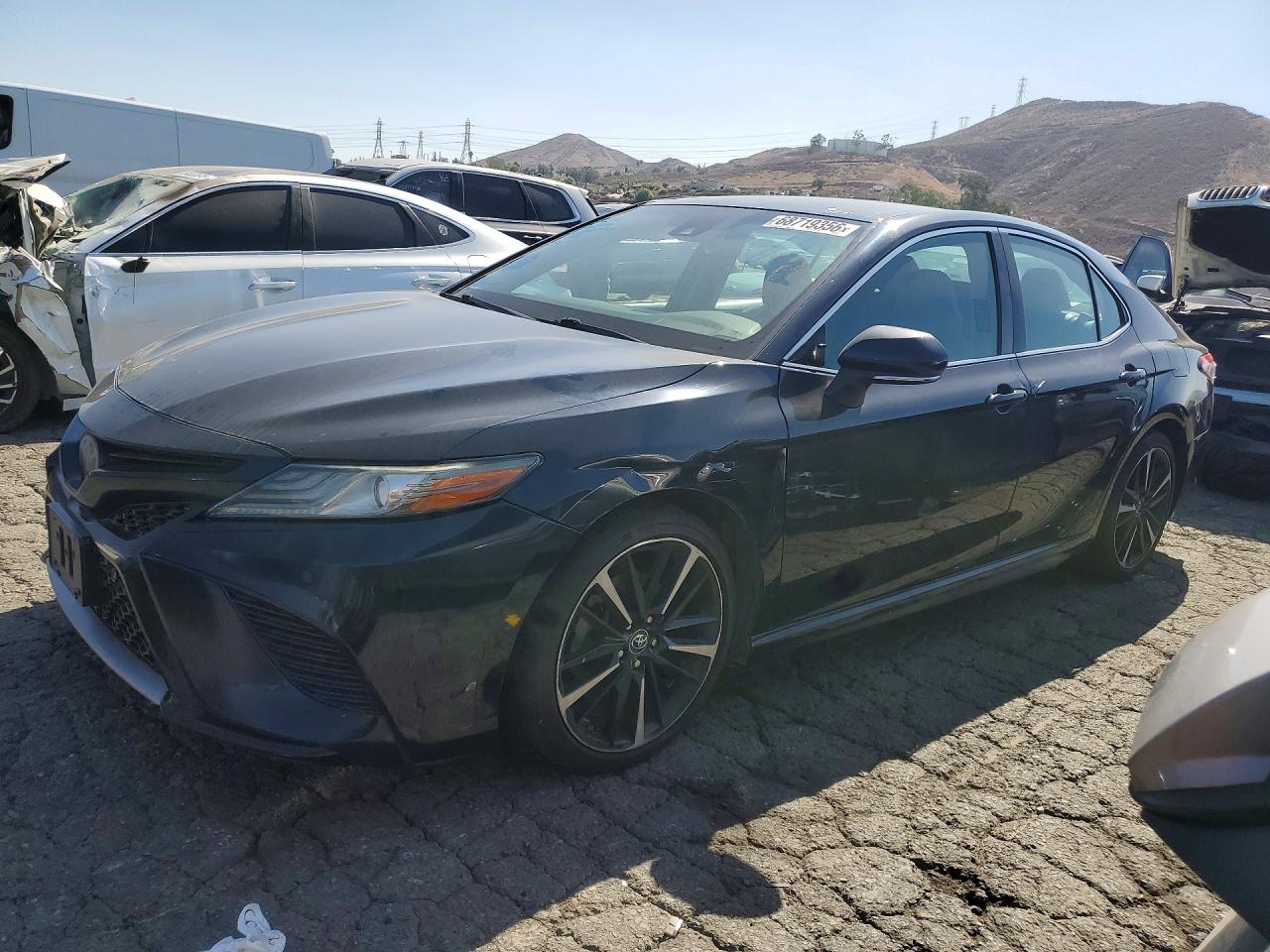 Photo of the 2018 TOYOTA CAMRY XSE