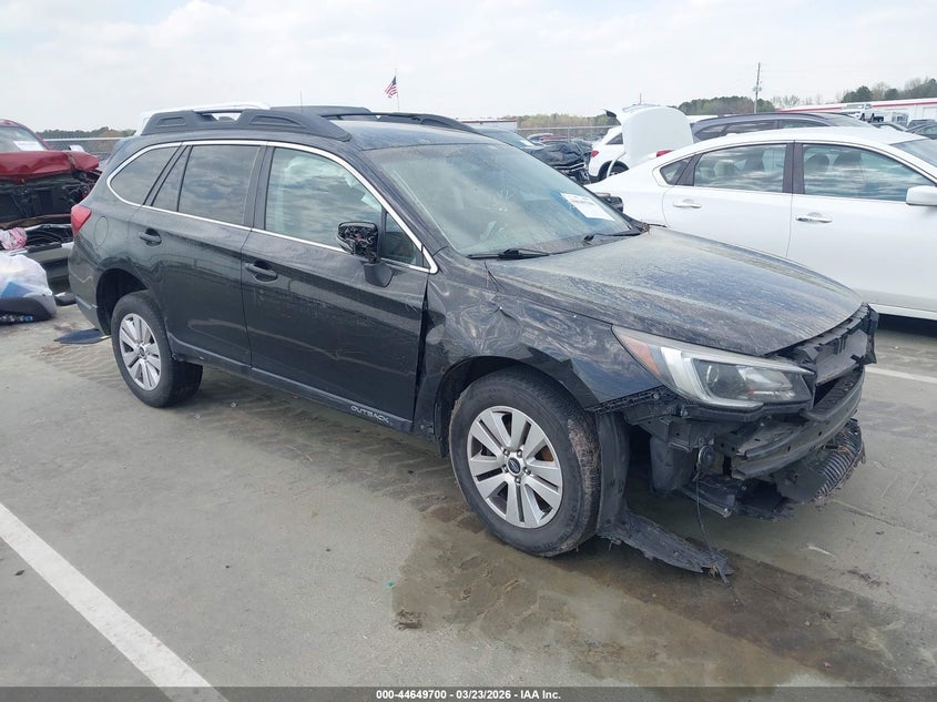 Photo of the 2018 SUBARU OUTBACK 2.5I PREMIUM