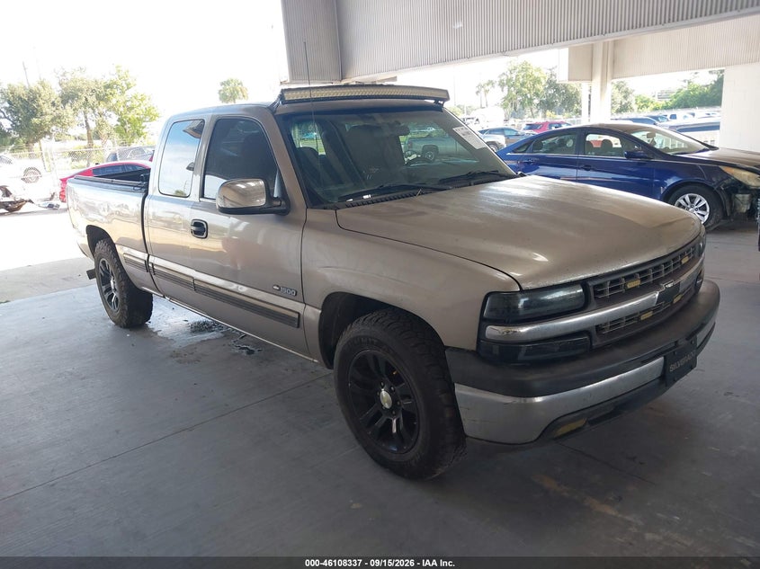 Photo of the 2001 CHEVROLET SILVERADO 1500 LS
