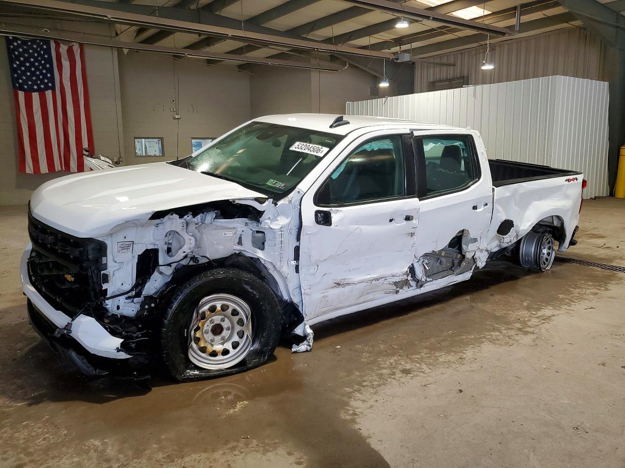 Photo of the 2024 CHEVROLET SILVERADO K1500