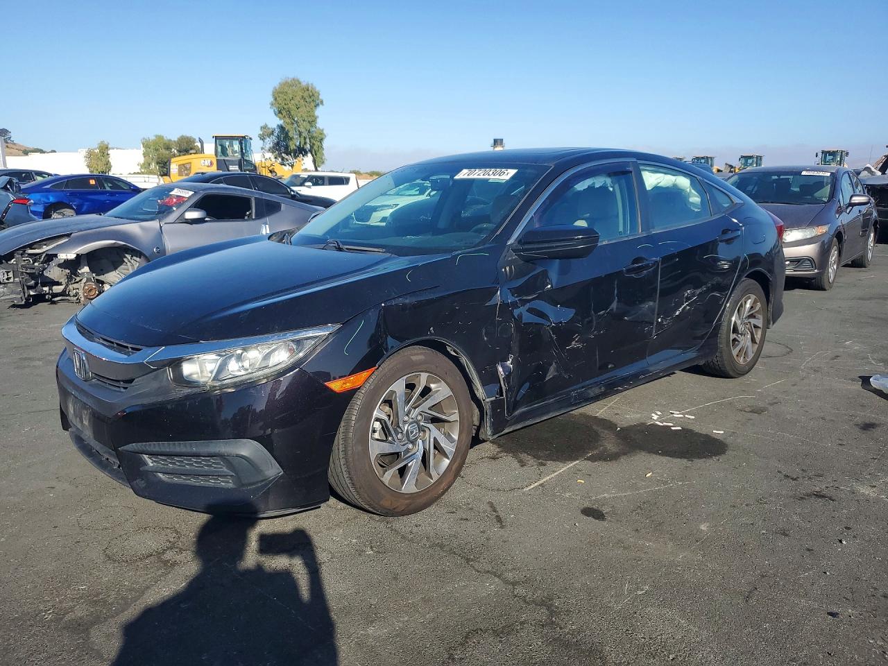 Photo of the 2017 HONDA CIVIC EX
