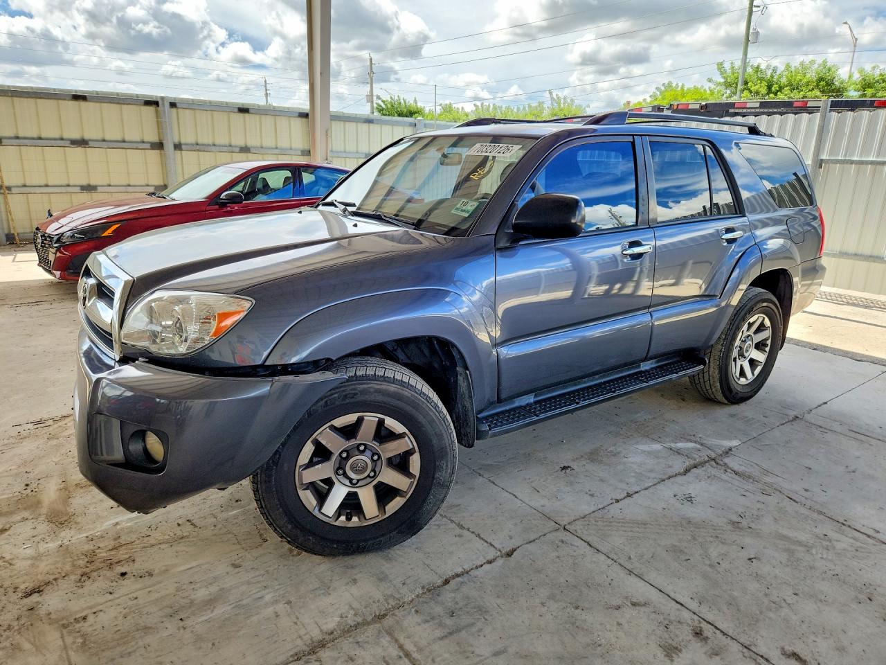 Photo of the 2008 TOYOTA 4RUNNER SR5