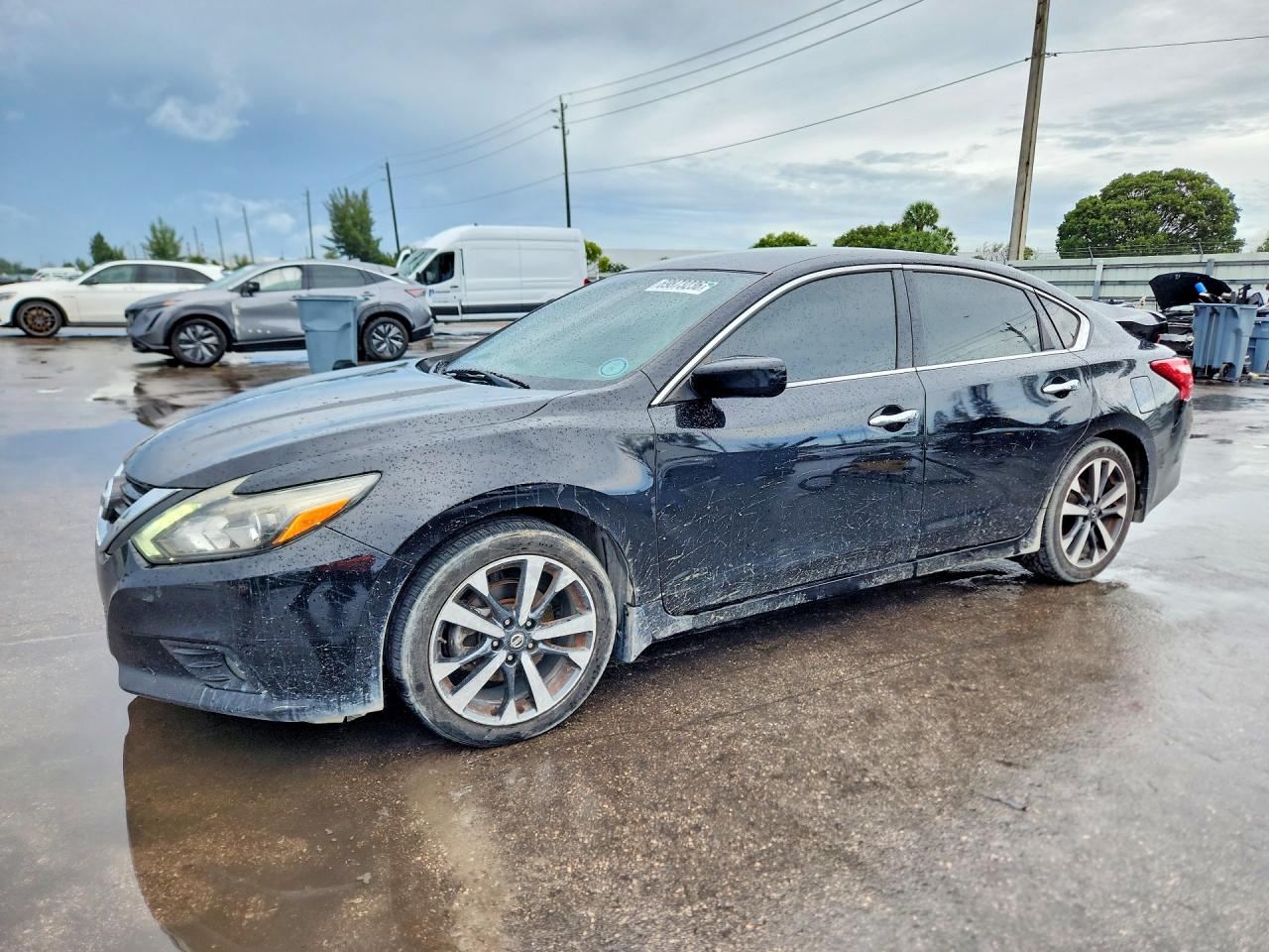 Photo of the 2016 NISSAN ALTIMA 3.5 SR