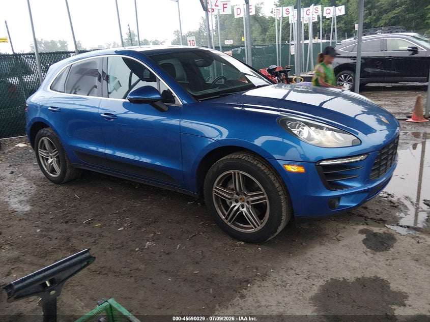 Photo of the 2017 PORSCHE MACAN S