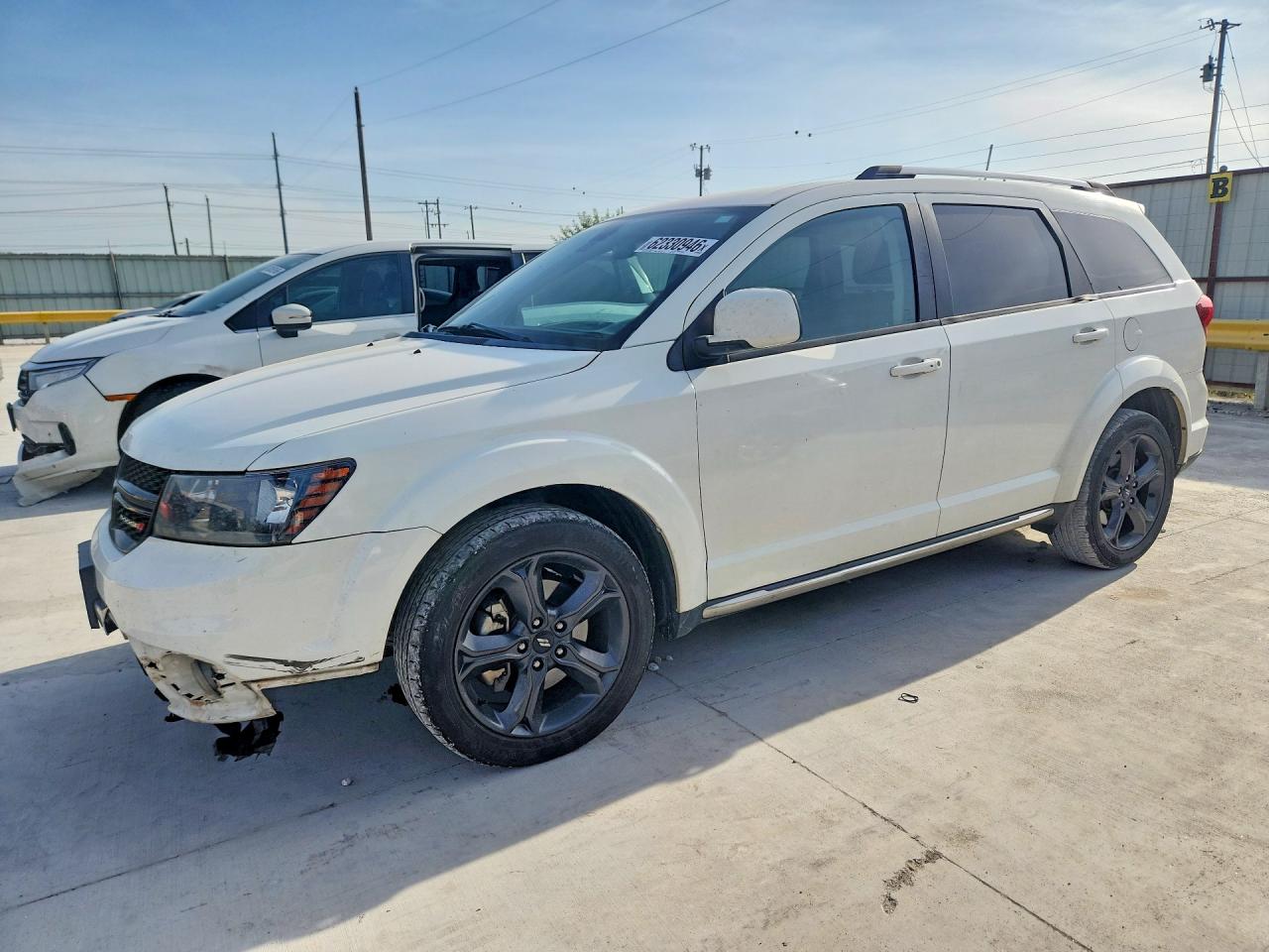 Photo of the 2018 DODGE JOURNEY CROSSROAD