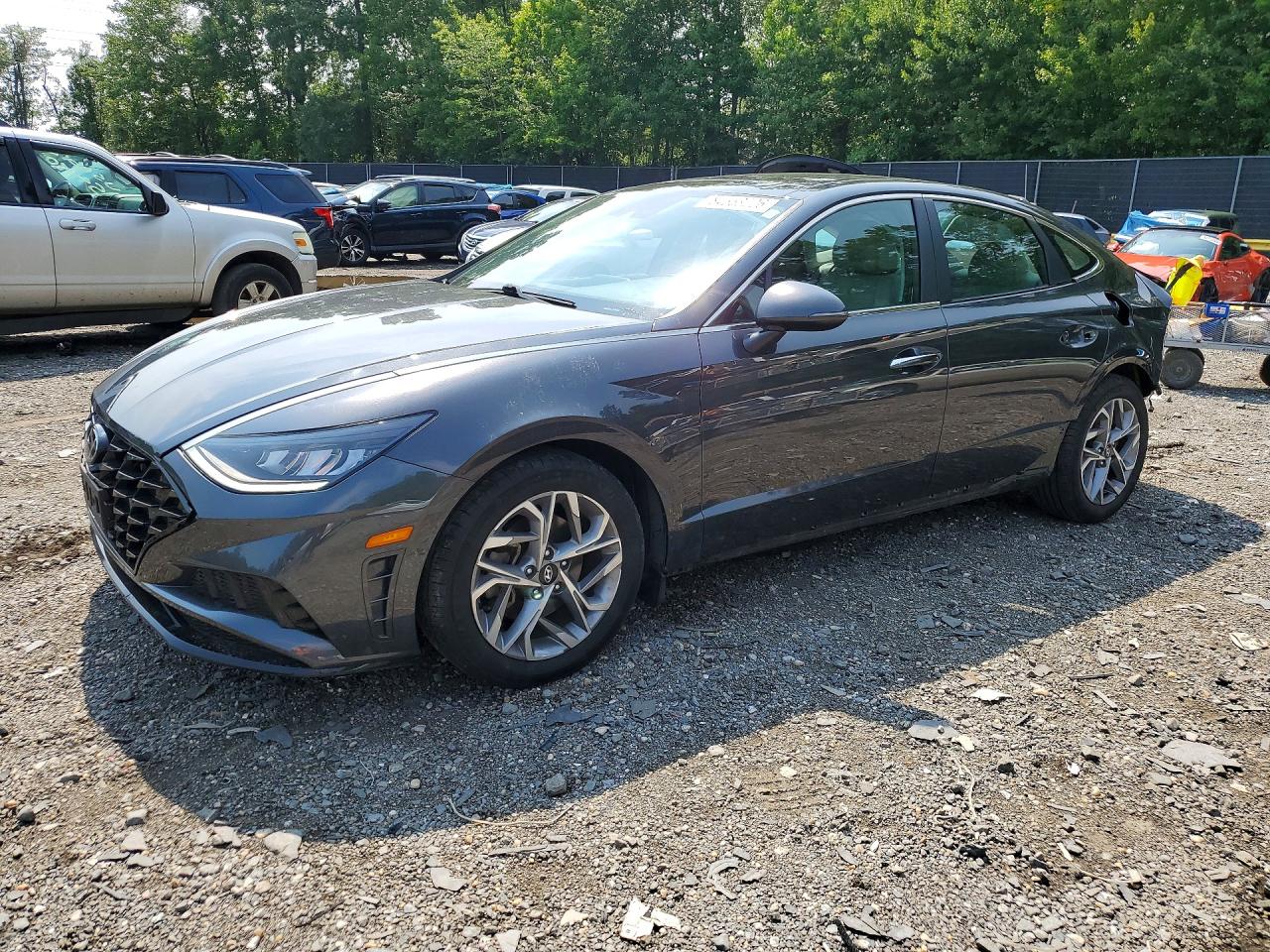 Photo of the 2021 HYUNDAI SONATA SEL