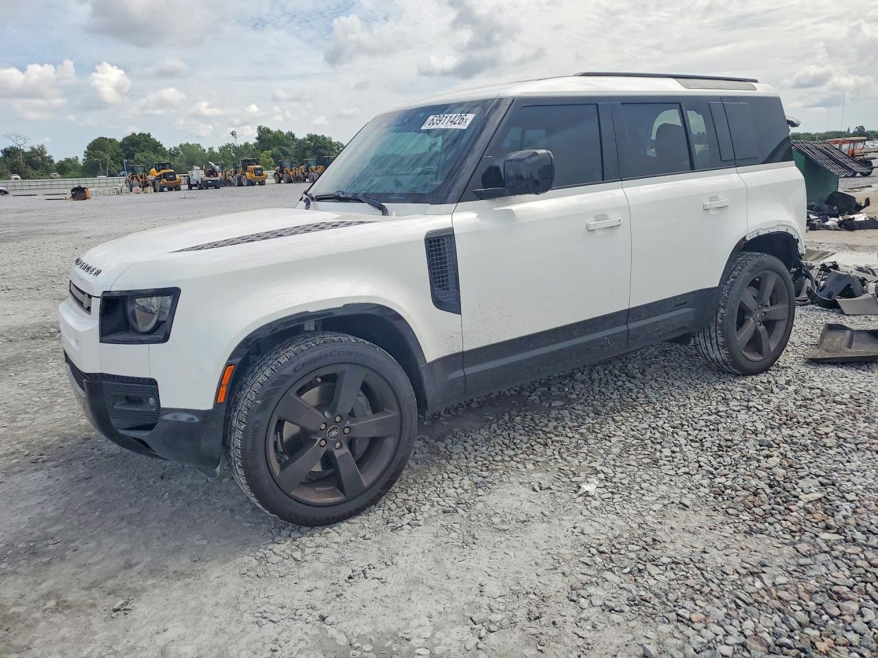 Photo of the 2025 LAND ROVER DEFENDER 110 X-DYNAMIC SE
