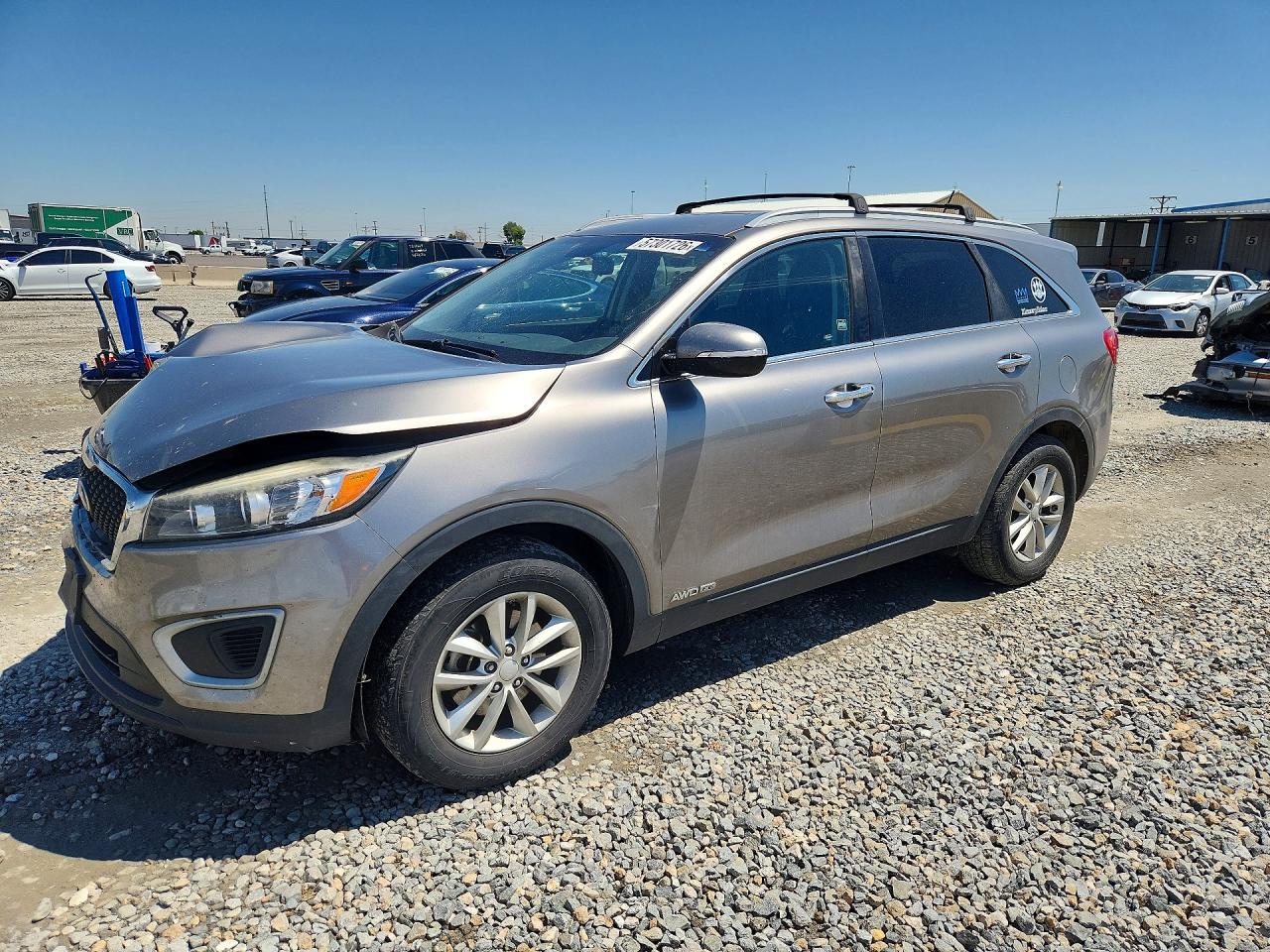 Photo of the 2017 KIA SORENTO LX V6