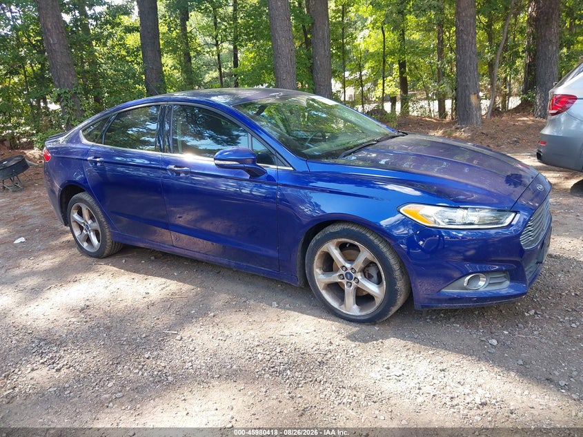 Photo of the 2015 FORD FUSION SE