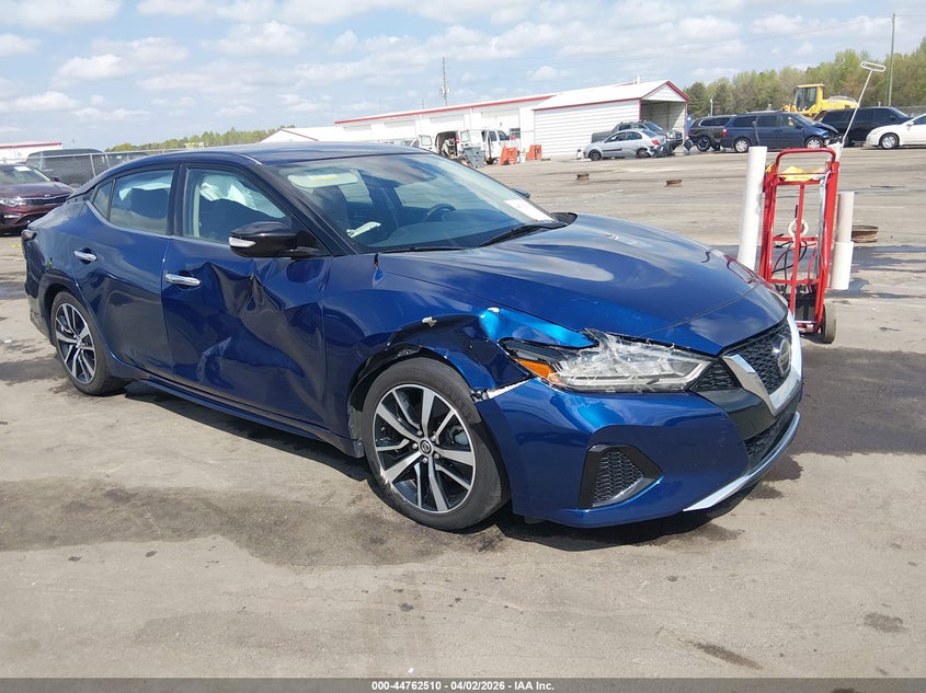 Photo of the 2022 NISSAN MAXIMA SV XTRONIC CVT