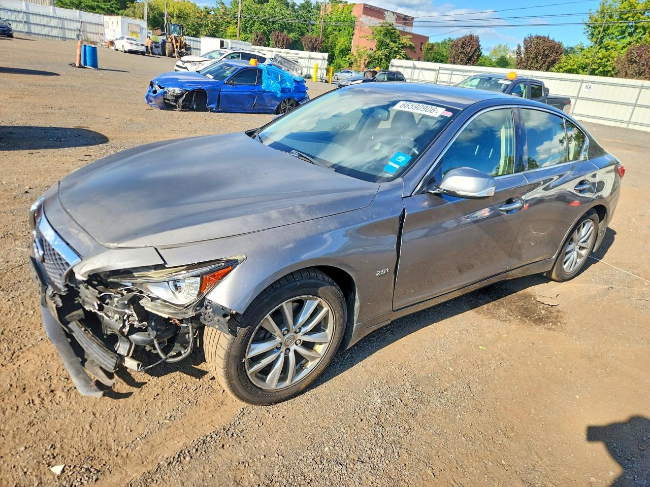Photo of the 2017 INFINITI Q50 2.0T PREMIUM