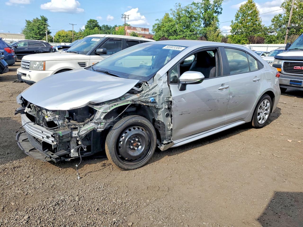 Photo of the 2021 TOYOTA COROLLA LE