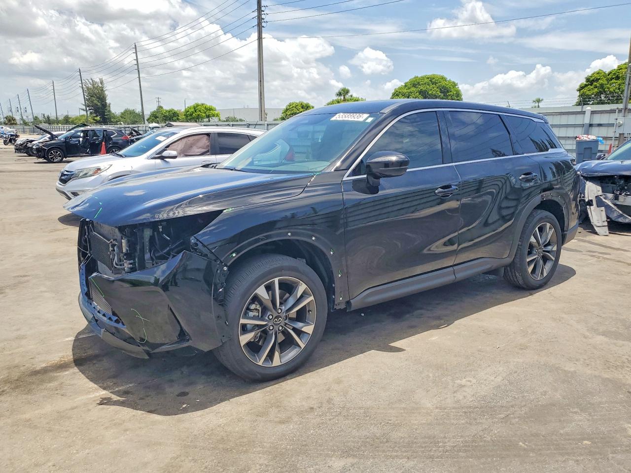 Photo of the 2026 INFINITI QX60 PURE