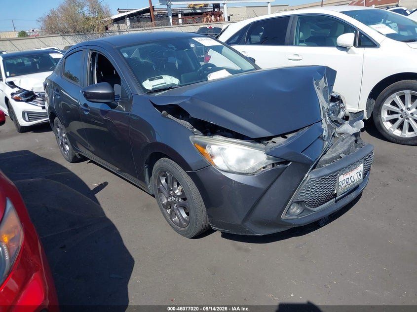Photo of the 2019 TOYOTA YARIS LE