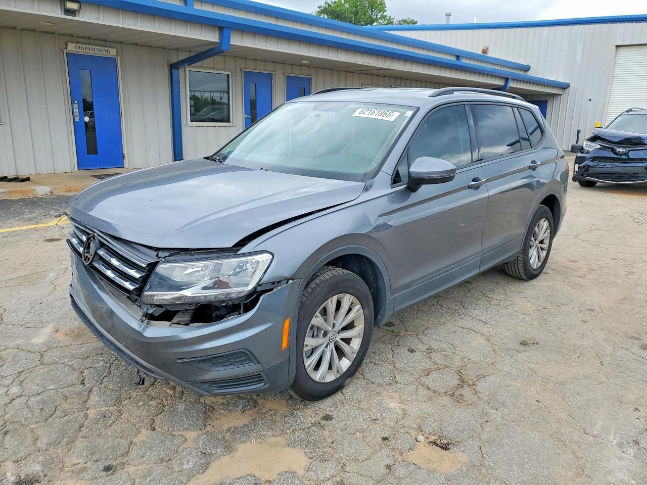 Photo of the 2020 VOLKSWAGEN TIGUAN SEL PREMIUM R-LINE