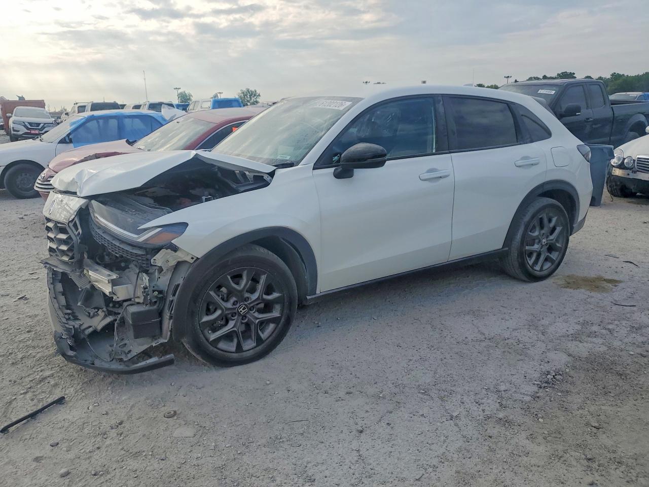 Photo of the 2024 HONDA HR-V SPORT