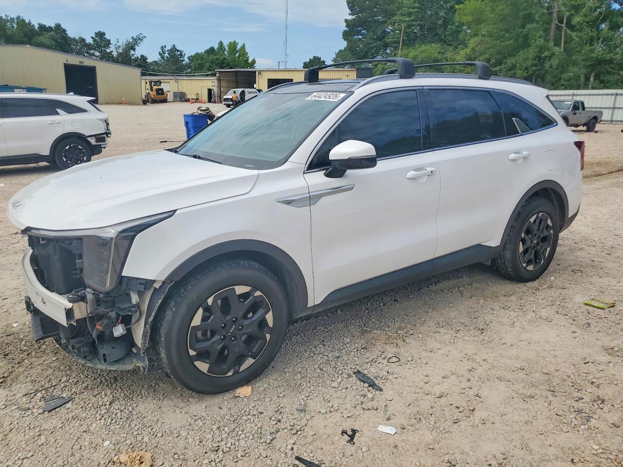 Photo of the 2025 KIA SORENTO S