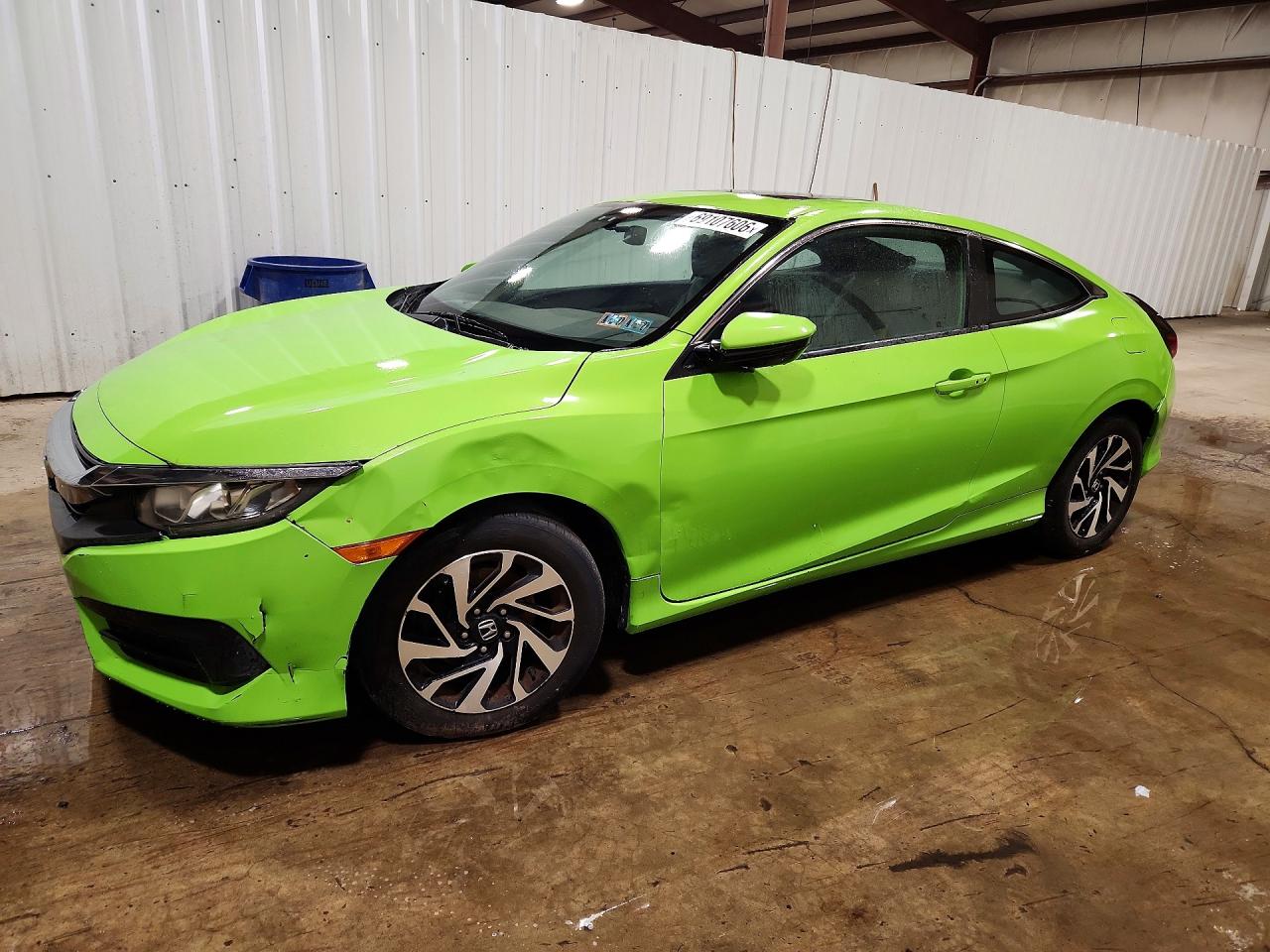 Photo of the 2016 HONDA CIVIC LX