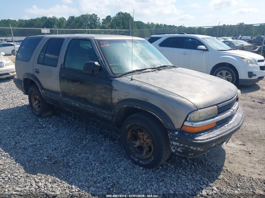 Photo of the 1999 CHEVROLET BLAZER LS