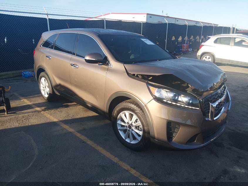 Photo of the 2020 KIA SORENTO 2.4L LX