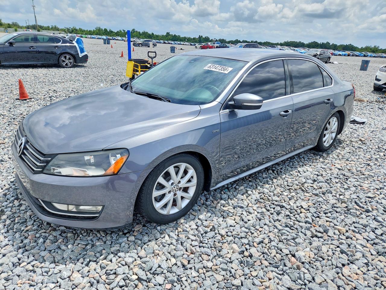 Photo of the 2015 VOLKSWAGEN PASSAT S