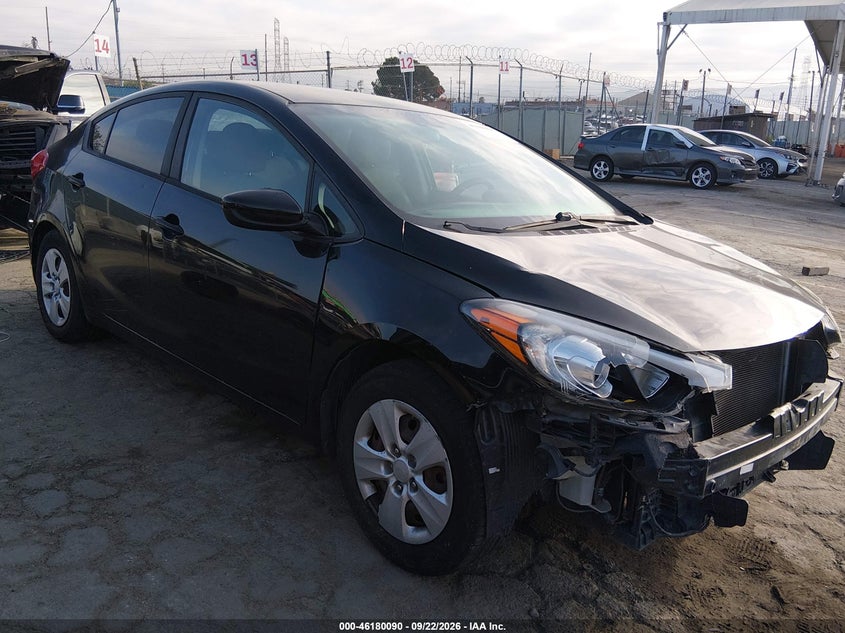 Photo of the 2016 KIA FORTE LX