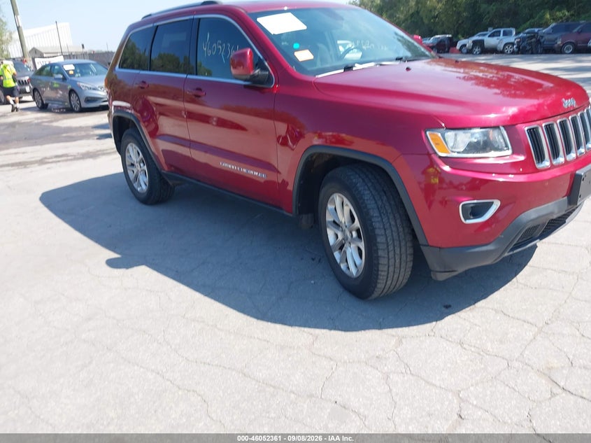 Photo of the 2015 JEEP GRAND CHEROKEE LAREDO