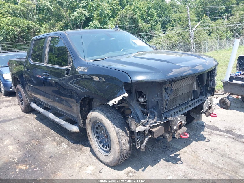 Photo of the 2021 CHEVROLET SILVERADO 1500 4WD SHORT BED LT TRAIL BOSS