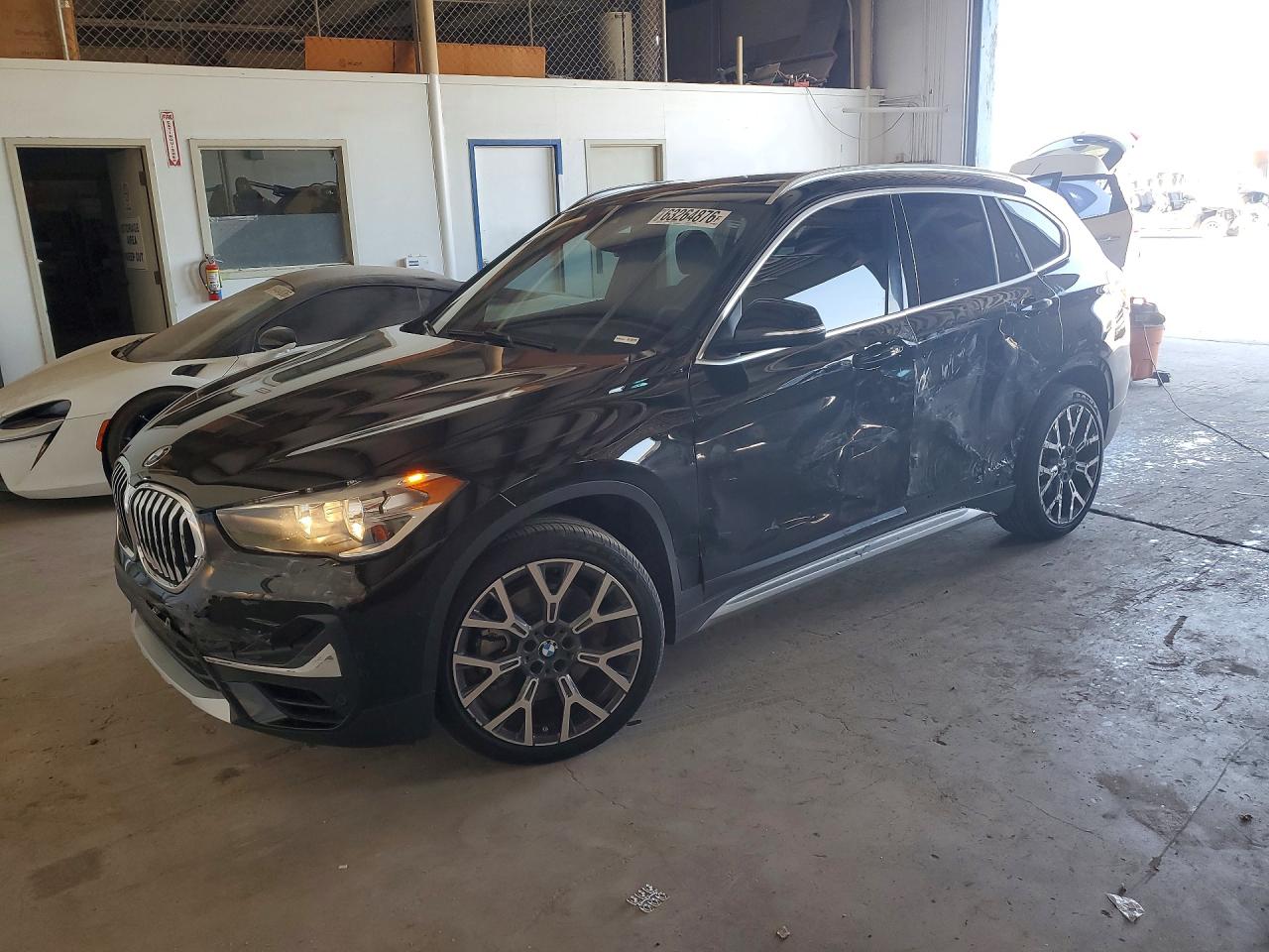 Photo of the 2021 BMW X1 SDRIVE28I