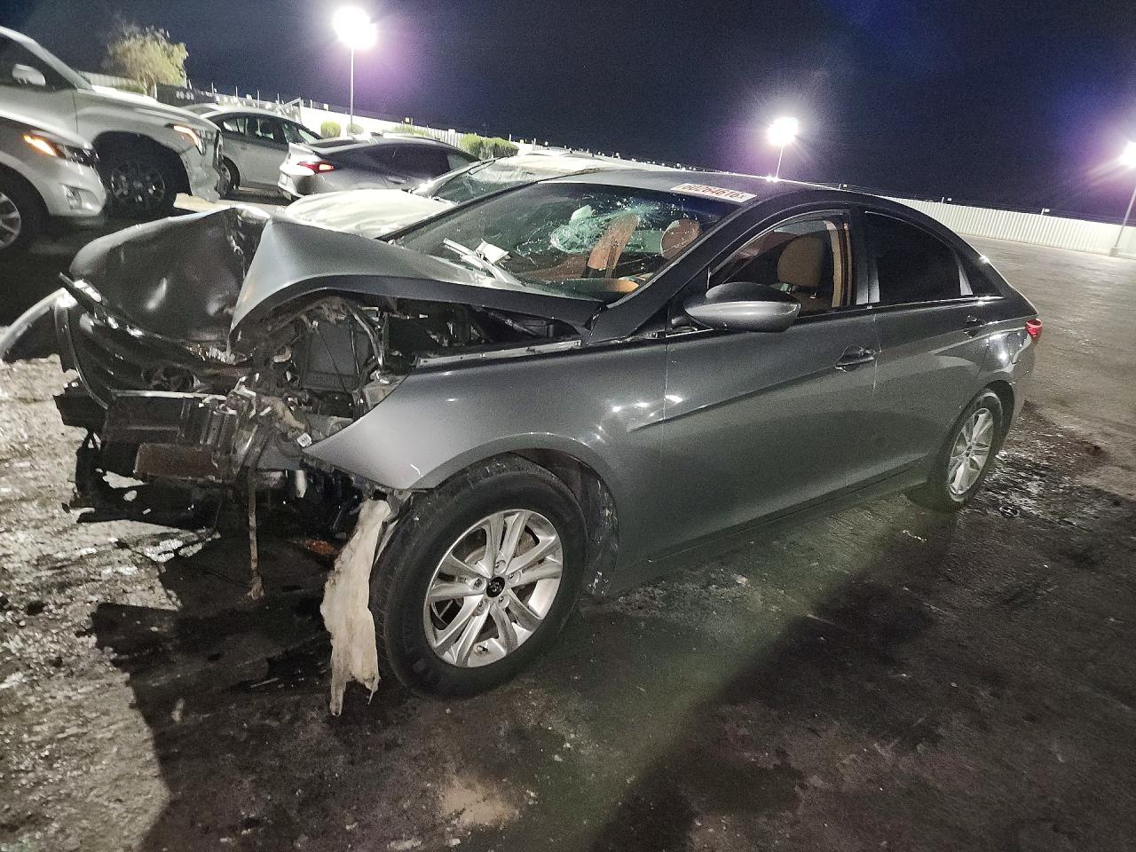 Photo of the 2013 HYUNDAI SONATA GLS