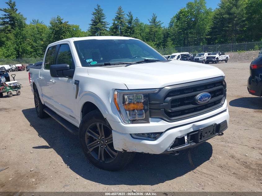 Photo of the 2022 FORD F-150 XLT