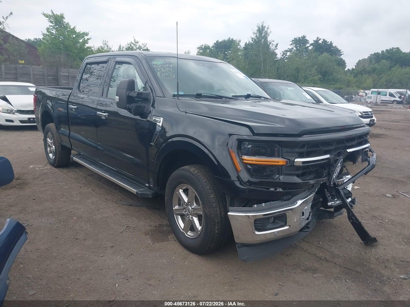Photo of the 2024 FORD F-150 XLT