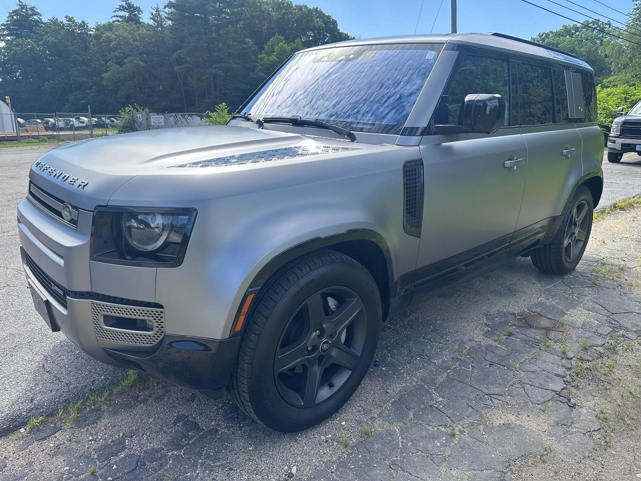 Photo of the 2022 LAND ROVER DEFENDER 110 X-DYNAMIC SE