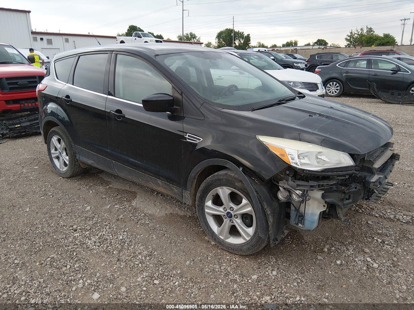 Photo of the 2014 FORD ESCAPE SE