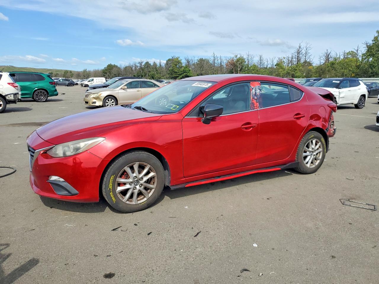 Photo of the 2014 MAZDA 3 TOURING