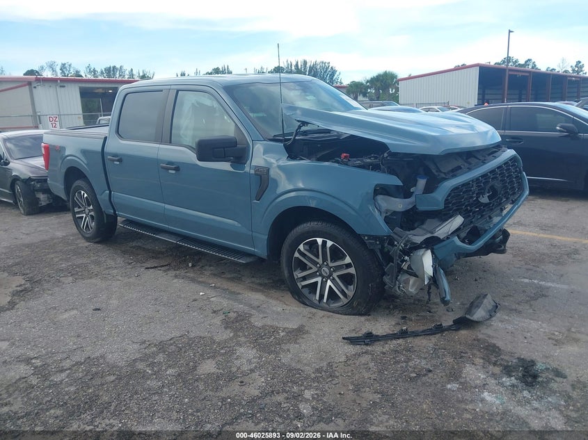 Photo of the 2023 FORD F-150 XL