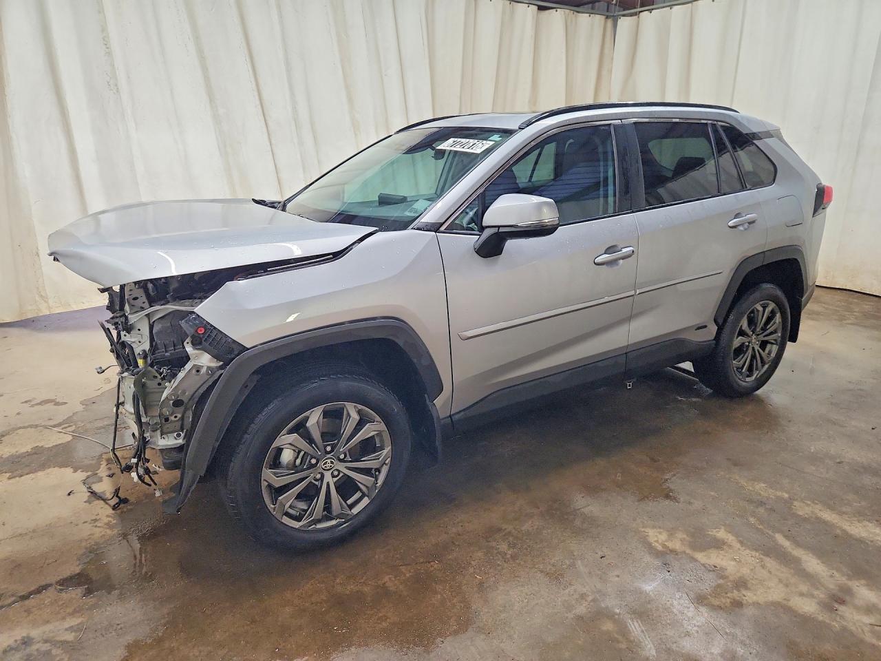 Photo of the 2024 TOYOTA RAV4 XLE PREMIUM