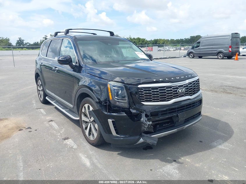 Photo of the 2021 KIA TELLURIDE S