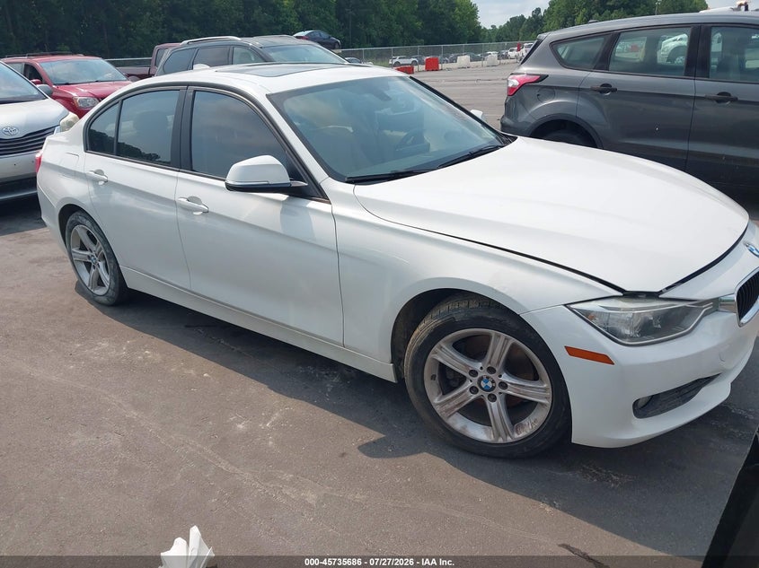 Photo of the 2013 BMW 328I