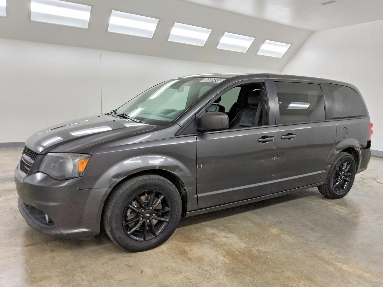 Photo of the 2019 DODGE GRAND CARAVAN GT