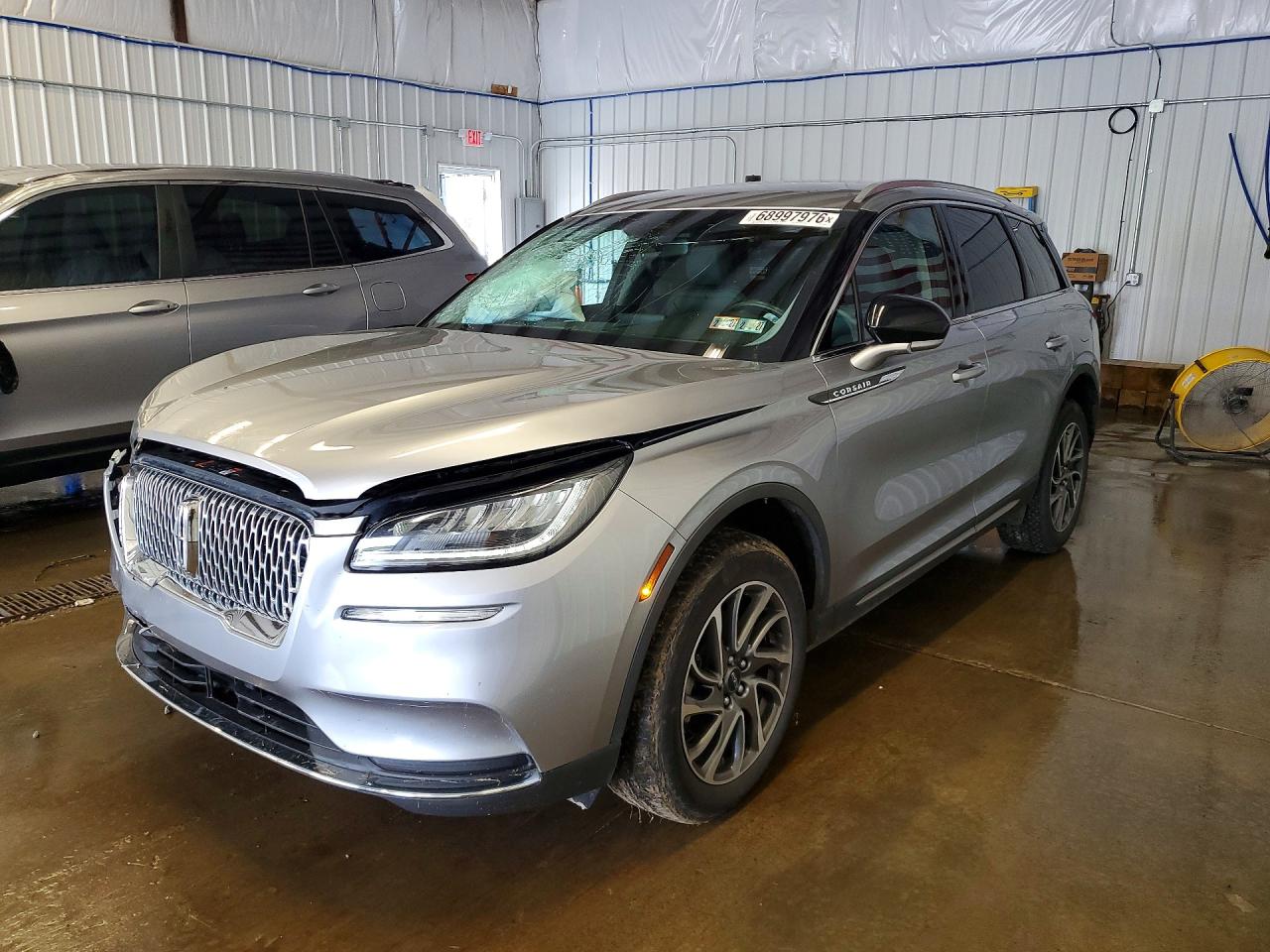 Photo of the 2022 LINCOLN CORSAIR