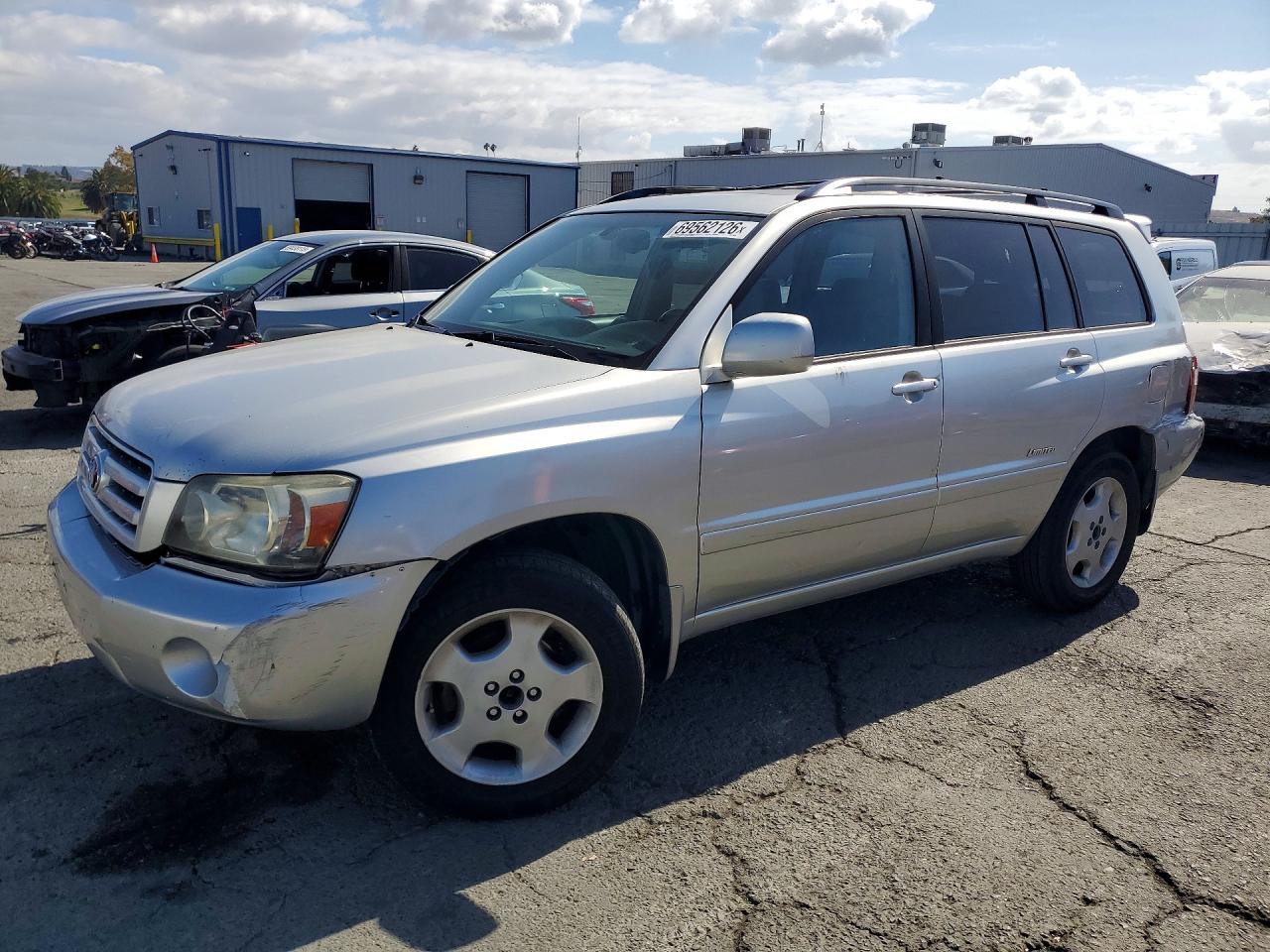 Photo of the 2006 TOYOTA HIGHLANDER LIMITED