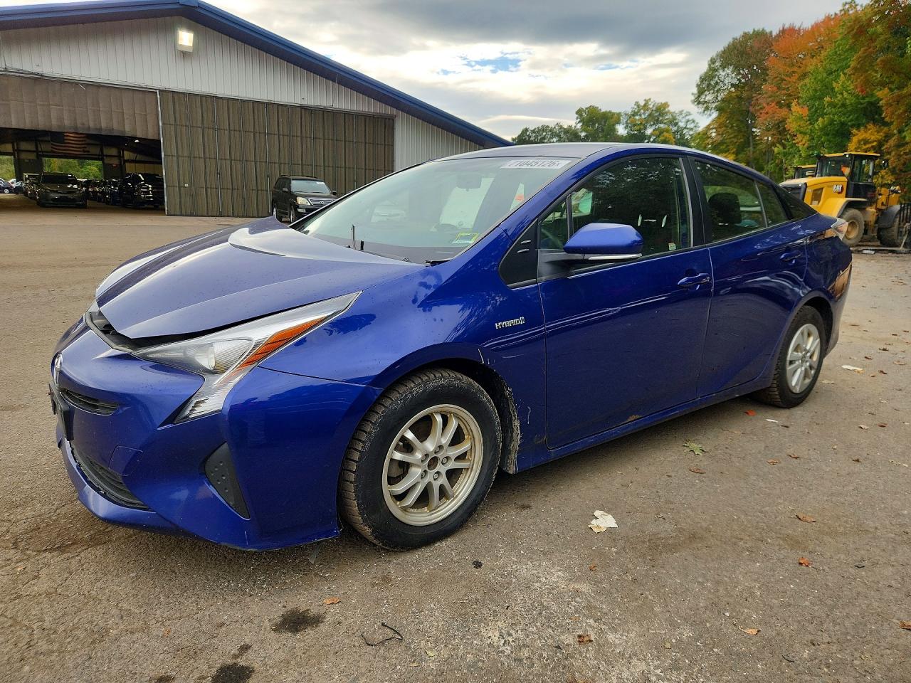 Photo of the 2016 TOYOTA PRIUS TWO