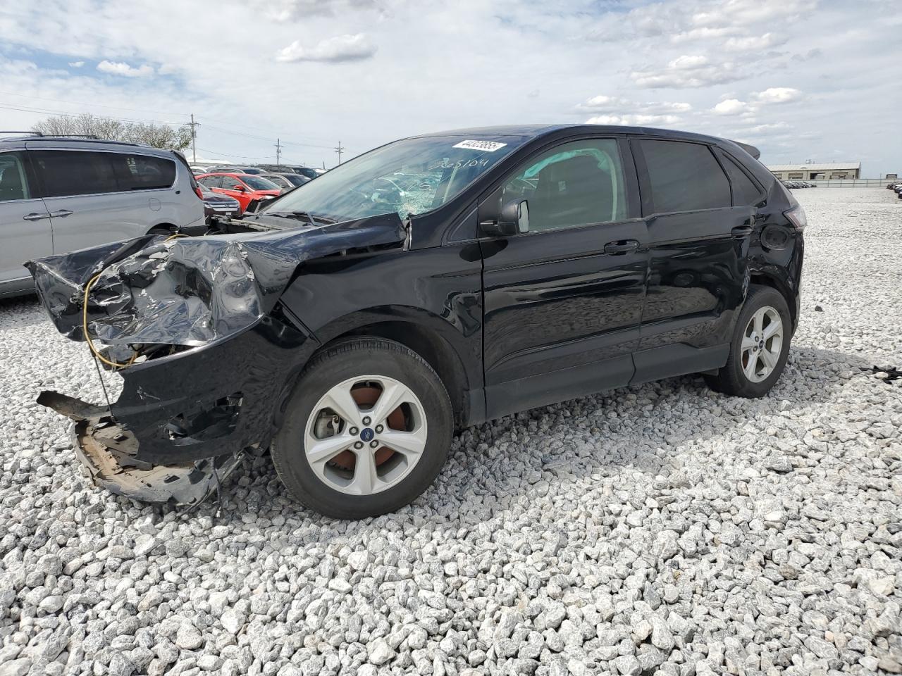 Photo of the 2018 FORD EDGE SE